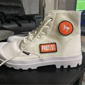 Palladium Pampa Hi Change High-Top Boots Unisex White